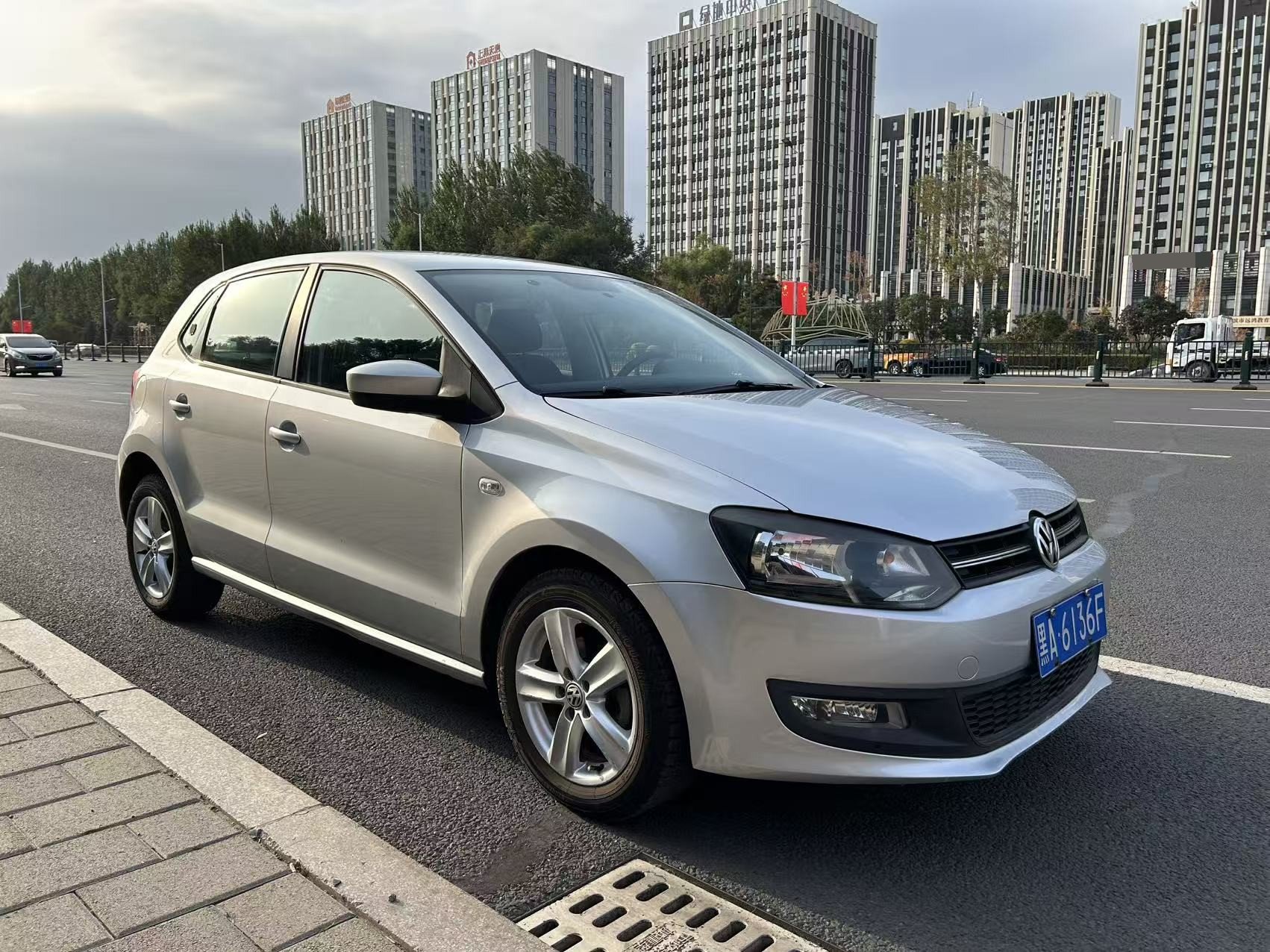 Volkswagen Polo 2012 #3 Volkswagen Polo 2012 car image #3