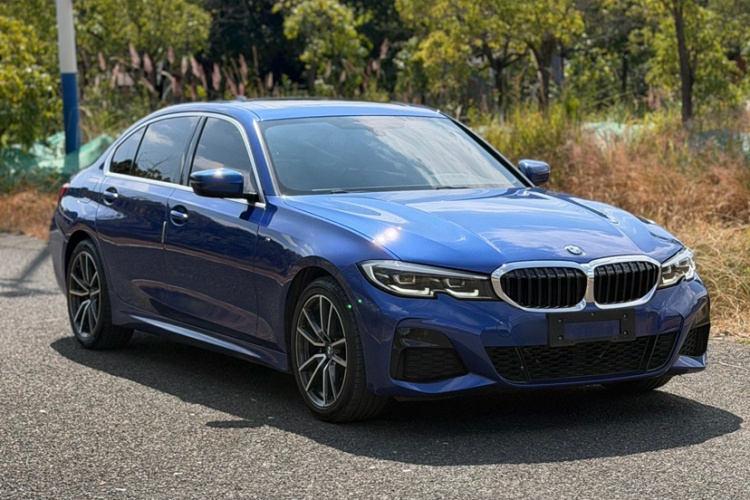 BMW 3 Series 2020 #9 BMW 3 Series 2020 immagine di auto #9