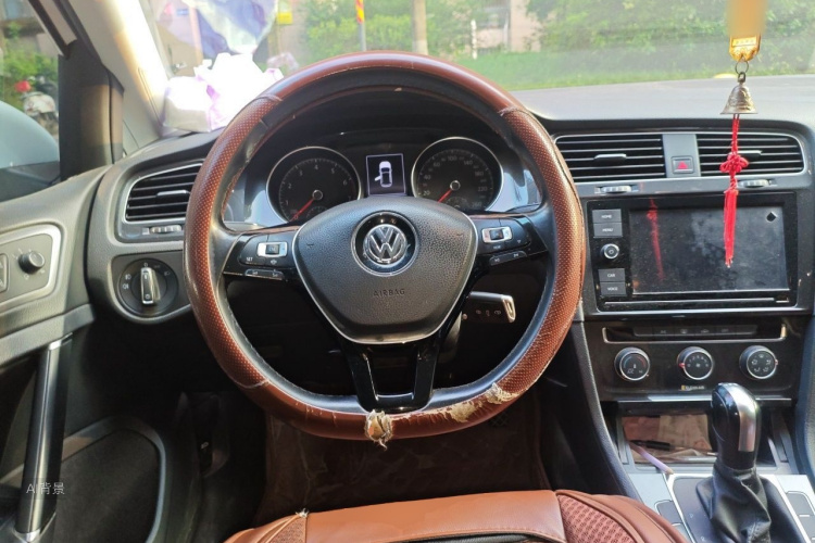 Volkswagen Golf 2019 #12 Volkswagen Golf 2019 car image #12
