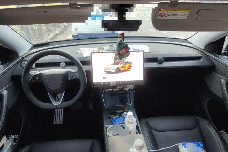 Tesla Model Y 2025 #11 Tesla Model Y 2025 car image #11