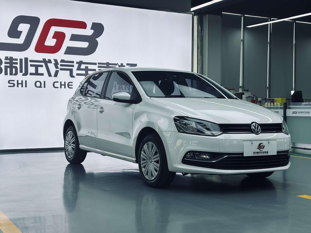 Volkswagen Polo 2017 car image #3
