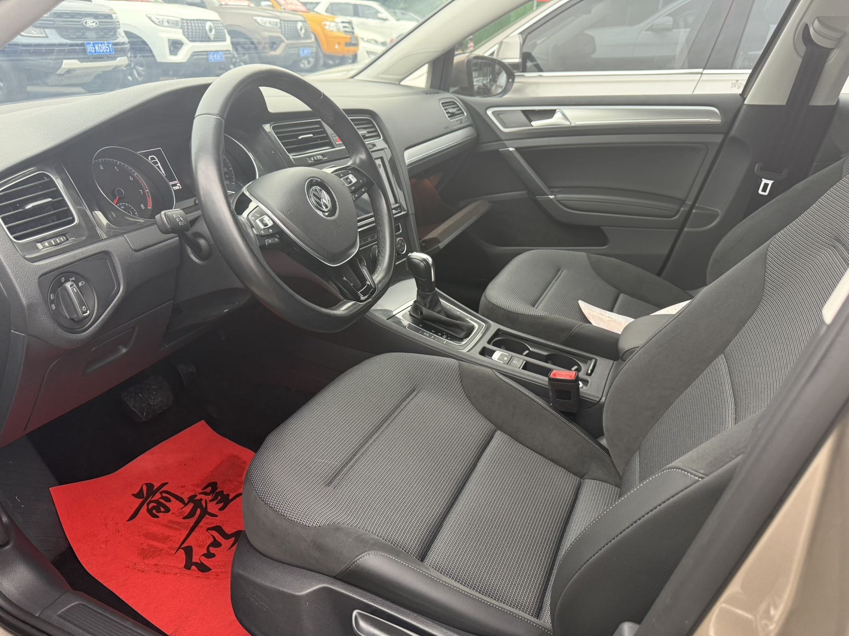 Volkswagen Golf 2019 #7 Volkswagen Golf 2019 car image #7