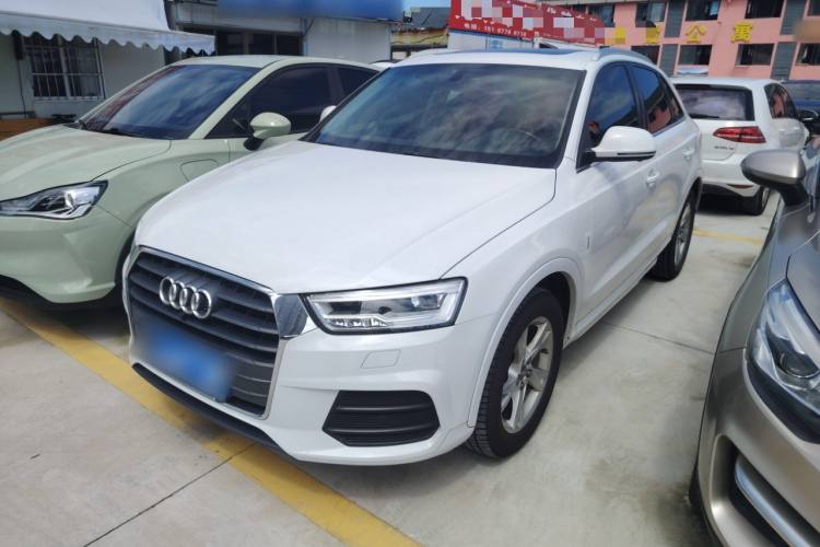 Audi Q3 2018 #2 Audi Q3 2018 car image #2