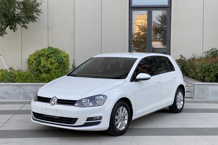 Volkswagen Golf 2016 صورة سيارة #2