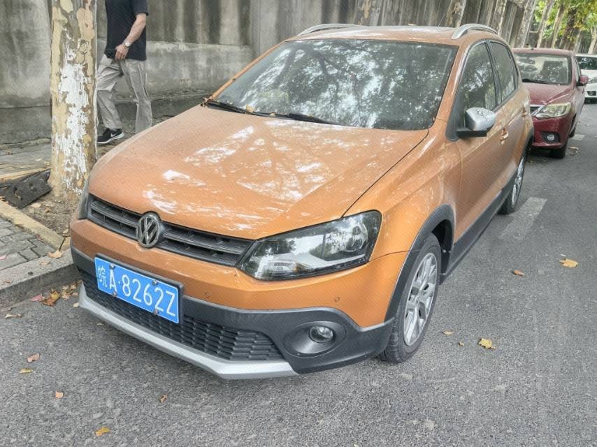 Volkswagen Polo 2019 car image 