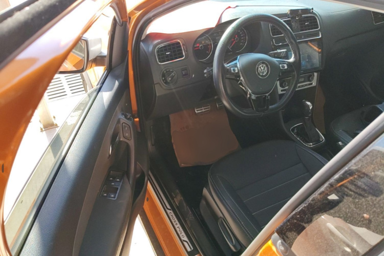 Volkswagen Polo 2018 #16 Volkswagen Polo 2018 car image #16
