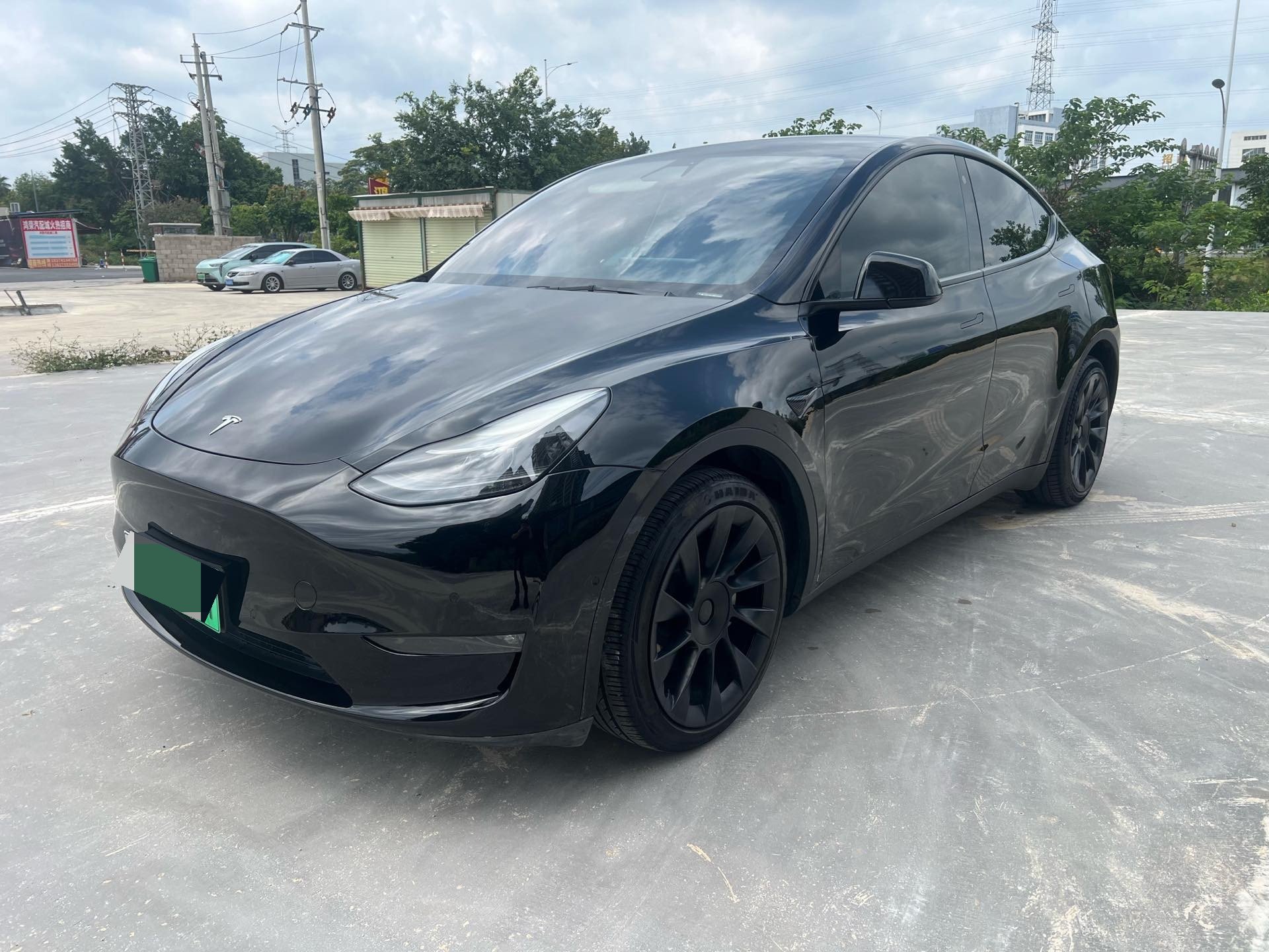Tesla Model Y 2021 car image 