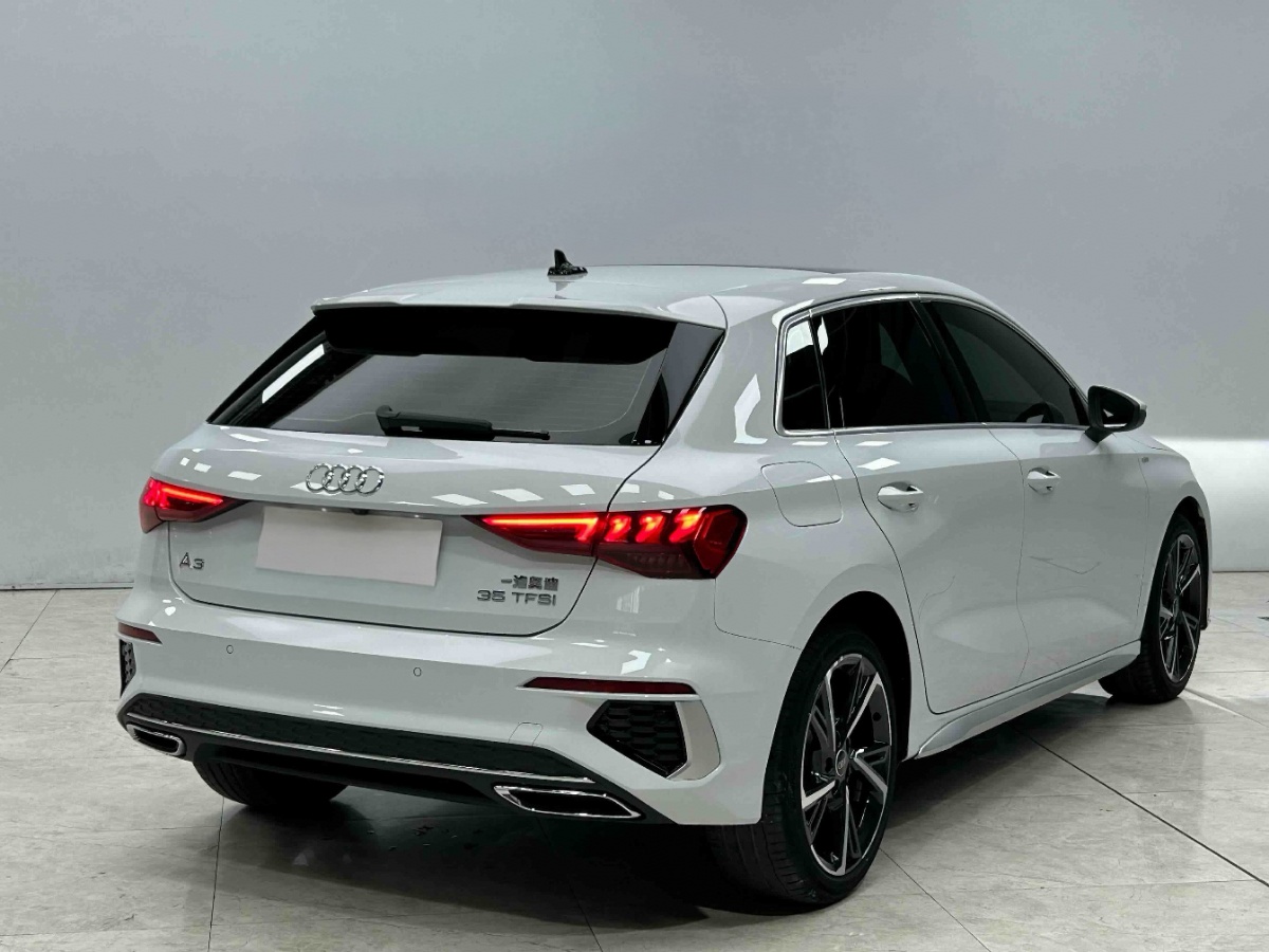 Audi A3 2023 car image #5
