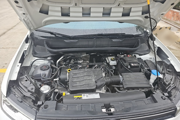 Volkswagen Tharu 2025 car image #20