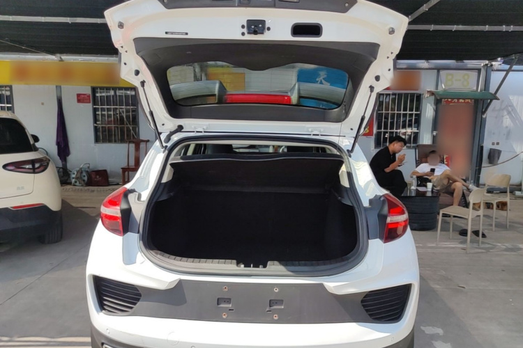 GEELY Emgrand GS 2019 #21 GEELY Emgrand GS 2019 imagem de carro #21