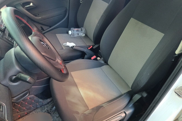 Volkswagen Polo 2019 #21 Volkswagen Polo 2019 car image #21