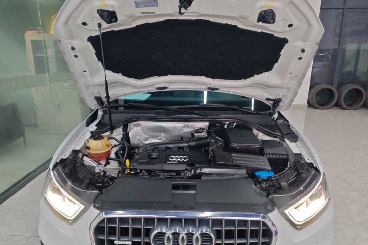 Audi Q3 2016 #20 Audi Q3 2016 car image #20