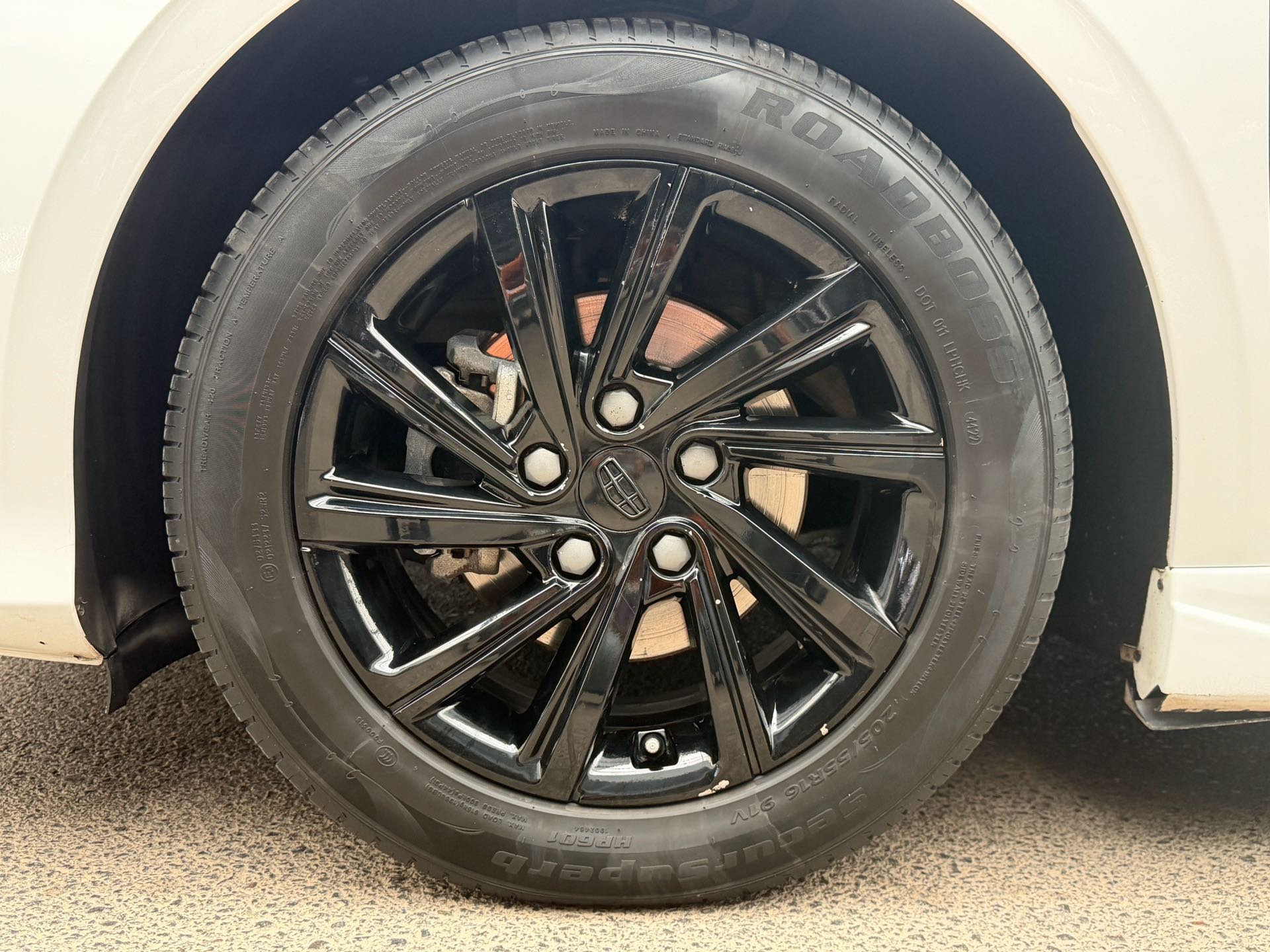 GEELY Binray 2018 car image #10