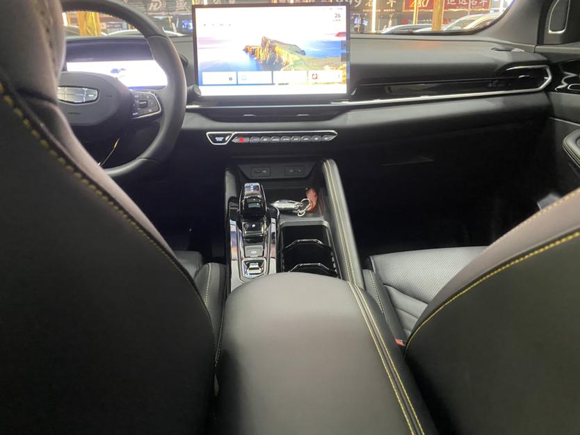 GEELY Coolray 2024 #9 GEELY Coolray 2024 car image #9