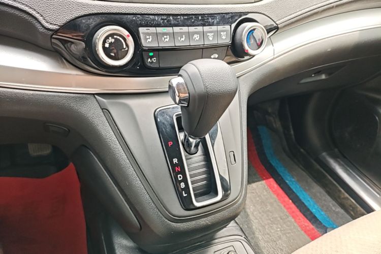 Honda CR-V 2017 #14 Honda CR-V 2017 car image #14