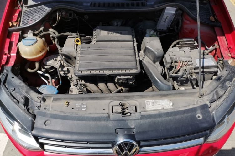 Volkswagen Polo 2016 #22 Volkswagen Polo 2016 car image #22