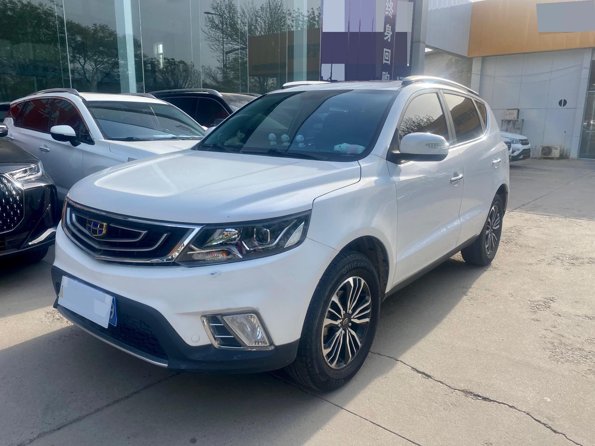 GEELY Vision X6 2018 car image 