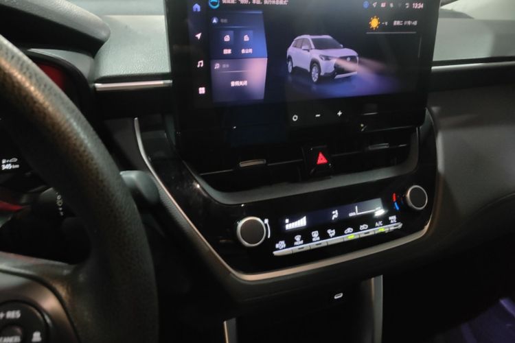 Toyota Corolla Cross 2023 car image #13