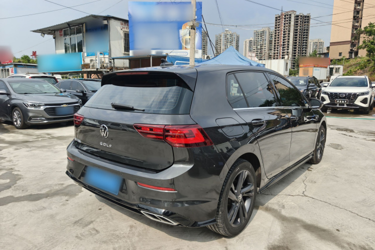 Volkswagen Golf 2022 car image #7