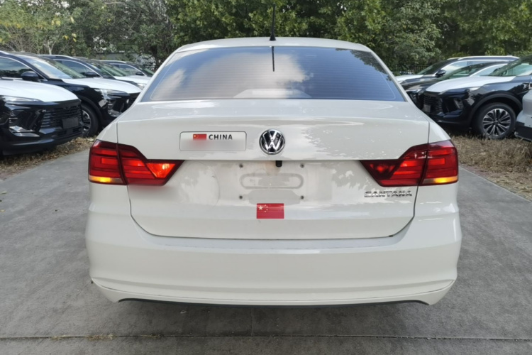 Volkswagen Santana 2022 immagine di auto #6