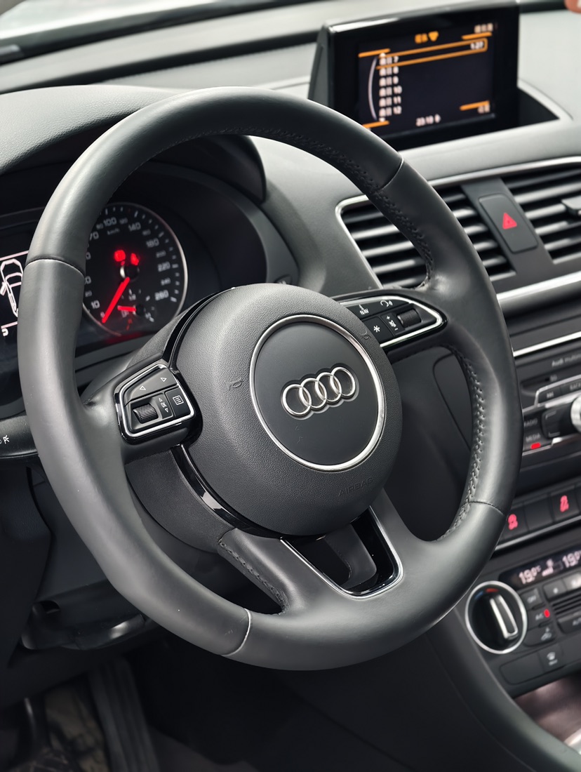 Audi Q3 2018 #7 Audi Q3 2018 car image #7