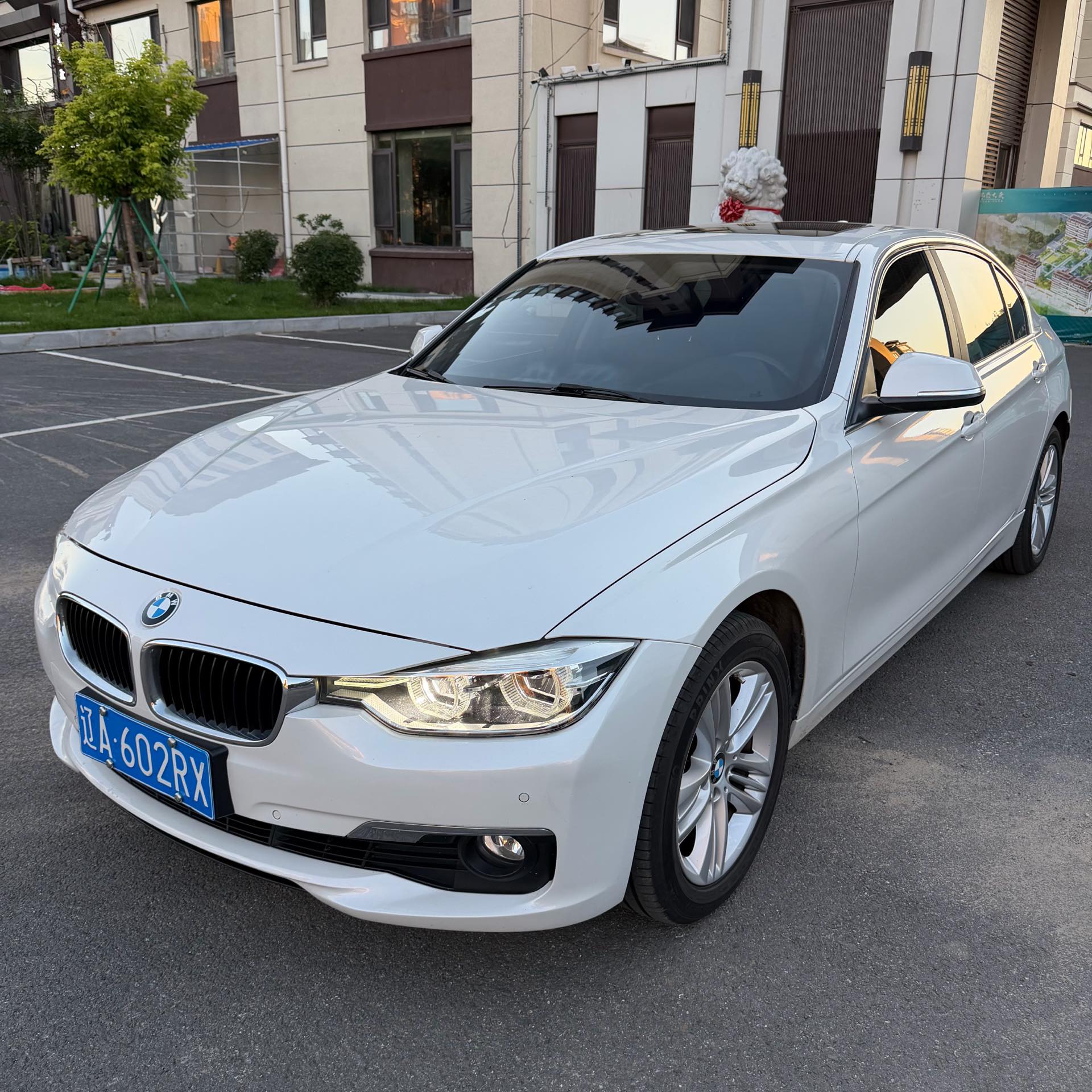 BMW 3 Series 2017 car image 