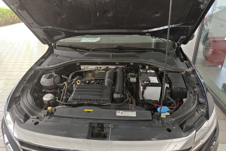 Volkswagen Lavida 2019 car image #22