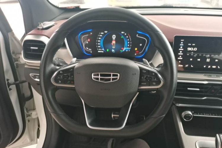 GEELY Coolray 2019 #15 GEELY Coolray 2019 car image #15