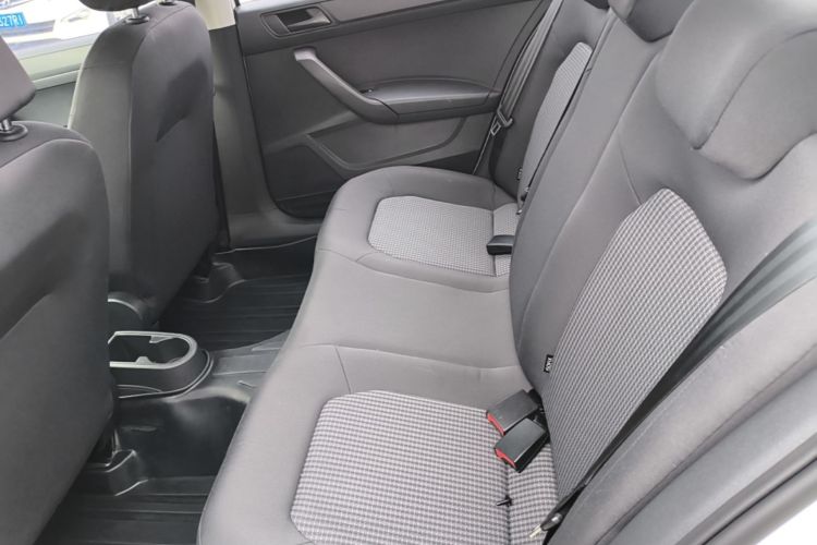 Volkswagen Santana 2021 car image #17