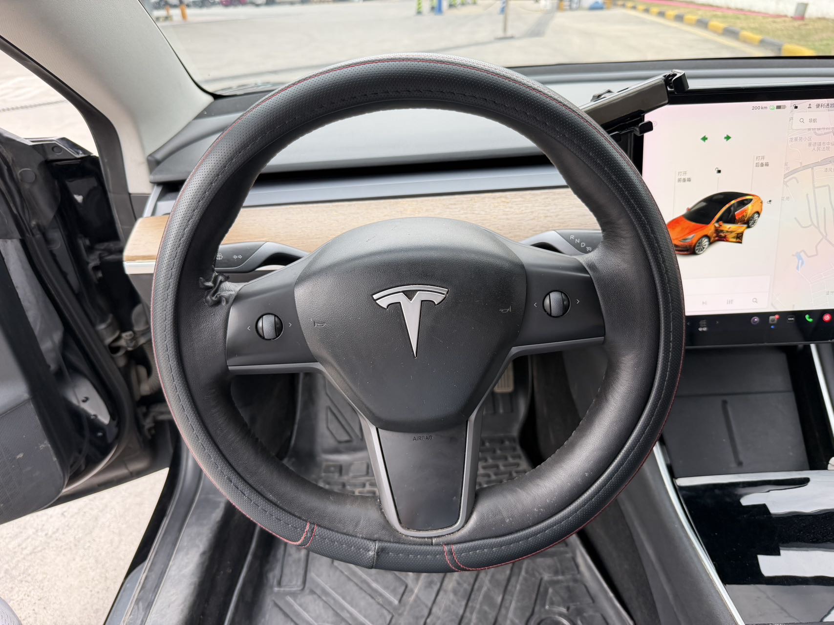 Tesla Model 3 2020 car image #14