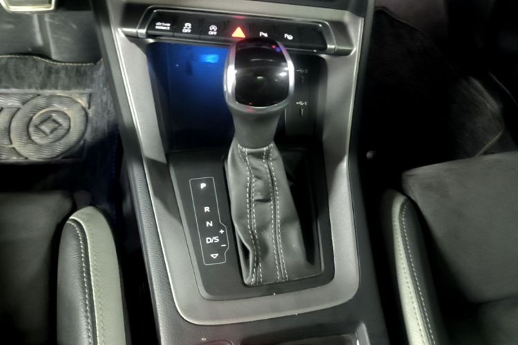 Audi Q3 2022 #14 Audi Q3 2022 immagine di auto #14