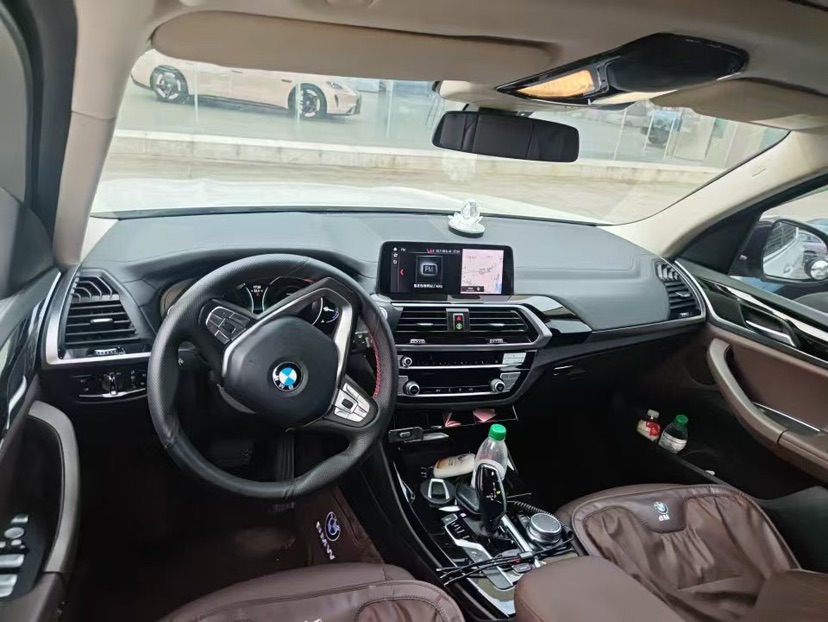 BMW X3 2019 car image #5