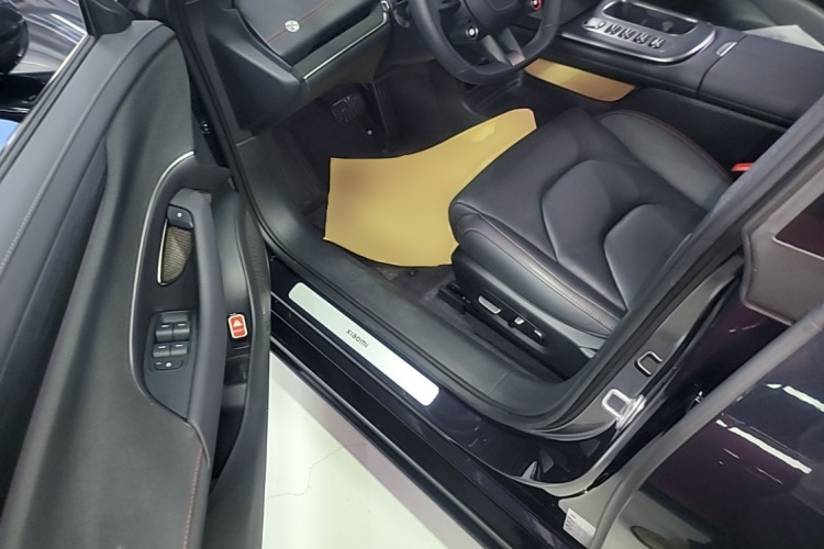 MI SU7 2025 car image #15