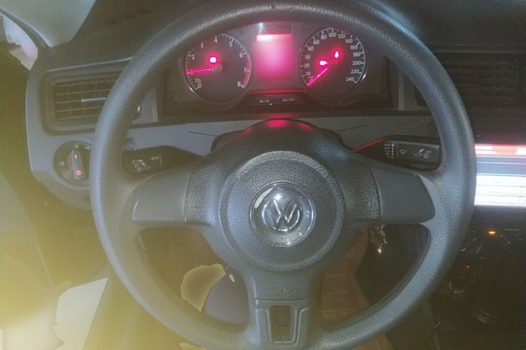 Volkswagen Santana 2016 #15 Volkswagen Santana 2016 car image #15