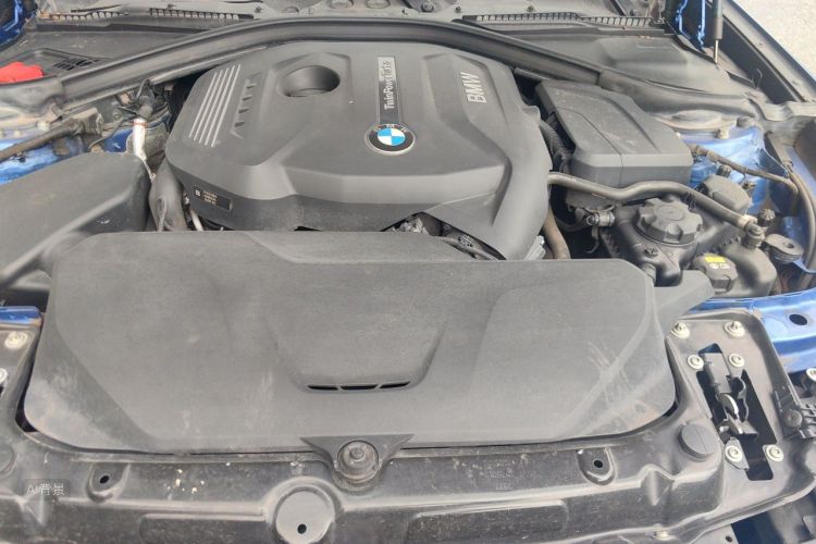 BMW 3 Series GT 2018 #22 BMW 3 Series GT 2018 car image #22