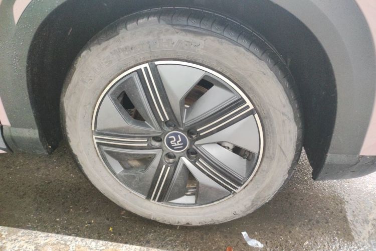 BYD YuanUP 2024 car image #9