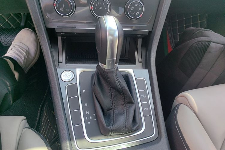 Volkswagen Golf 2017 #14 Volkswagen Golf 2017 car image #14