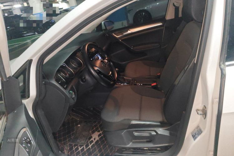 Volkswagen Golf 2018 immagine di auto #17