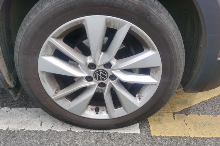 Volkswagen T-Cross 2022 car image #9