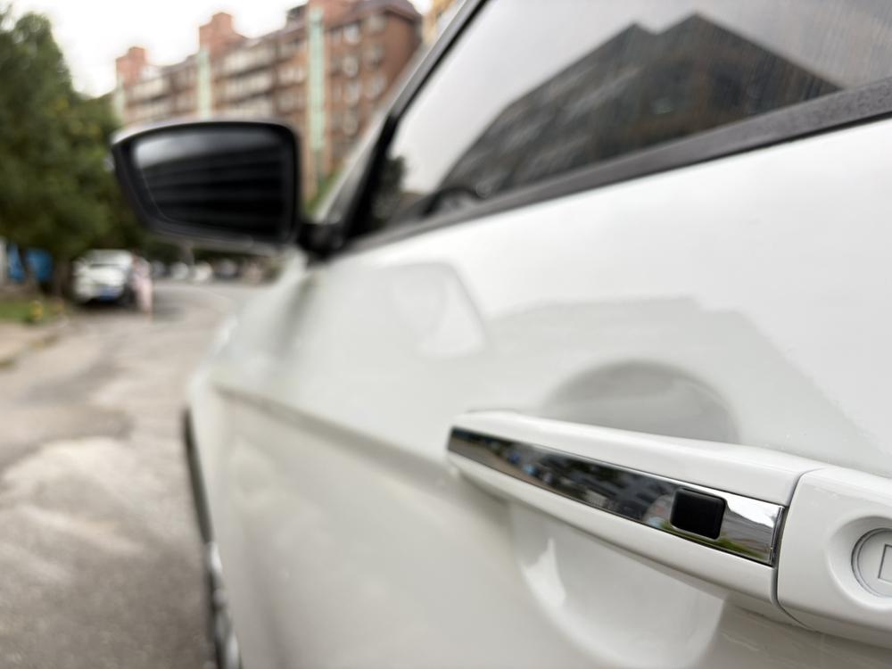 GEELY Emgrand 2021 car image #9