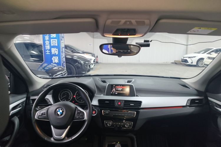 BMW X1 2017 car image #18