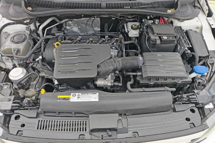 Volkswagen Polo 2022 car image #20