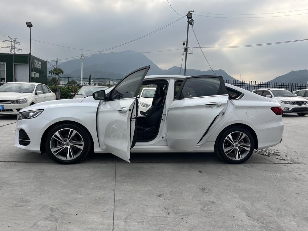 GEELY Binray 2020 #9 GEELY Binray 2020 immagine di auto #9