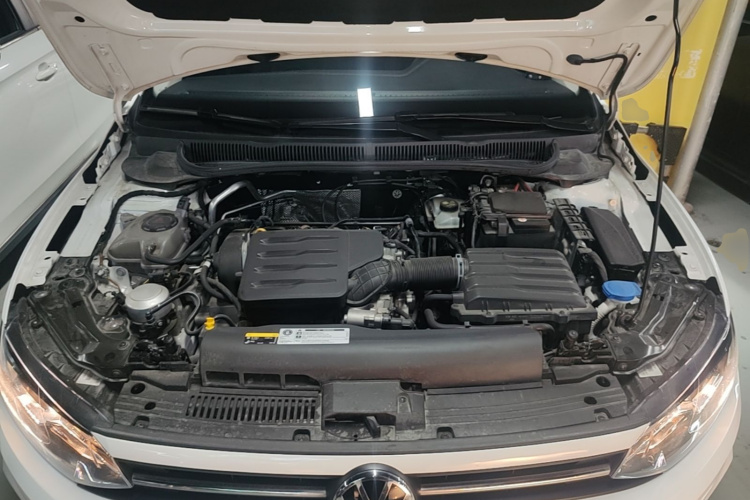 Volkswagen Polo 2022 car image #20