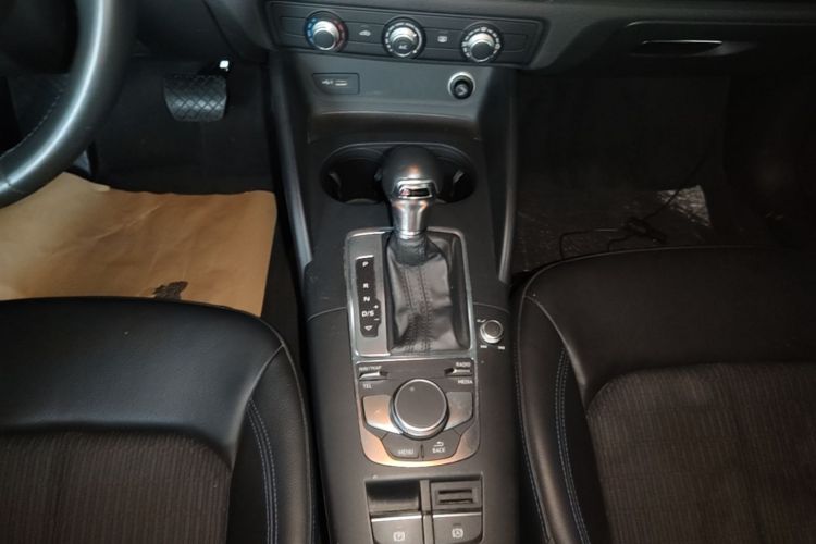 Audi A3 2021 car image #14