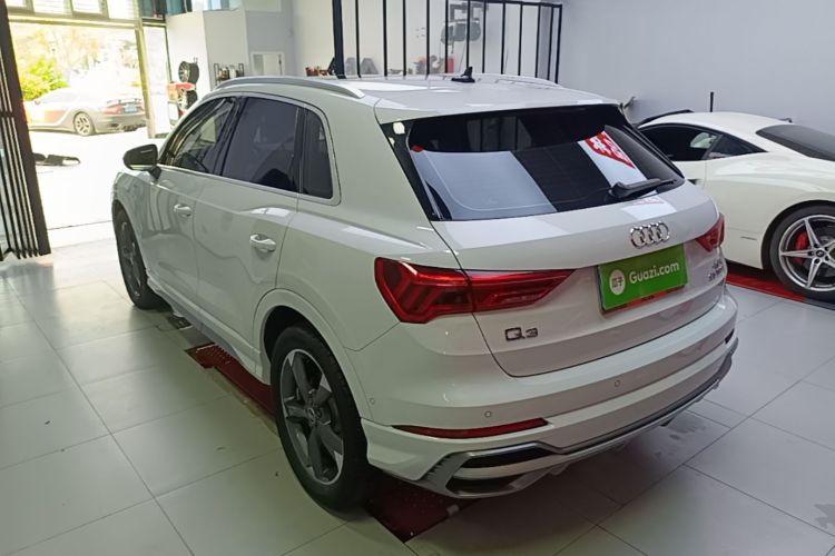 Audi Q3 2023 #7 Audi Q3 2023 car image #7