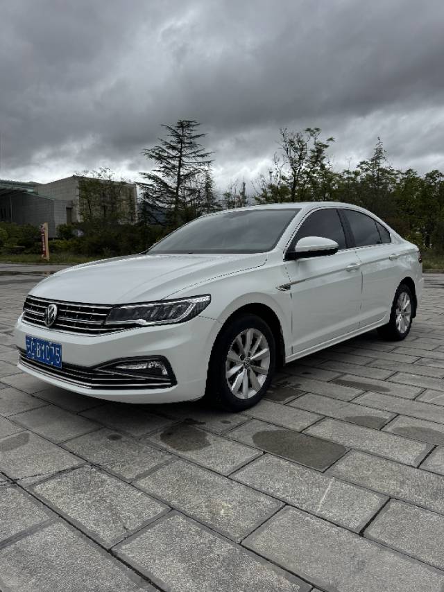 2019 2019 car image