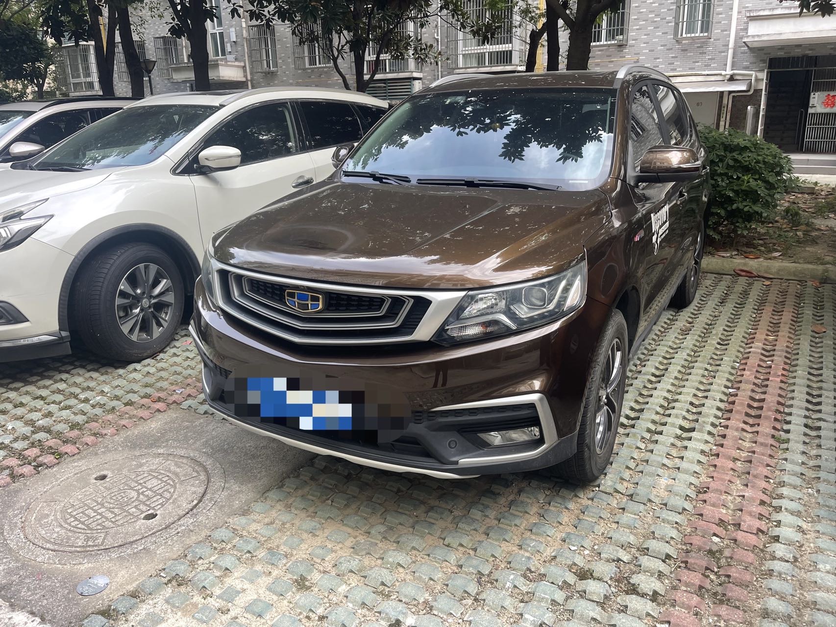 GEELY Vision X6 2018 car image 