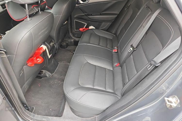 GEELY Emgrand GS 2018 #19 GEELY Emgrand GS 2018 immagine di auto #19