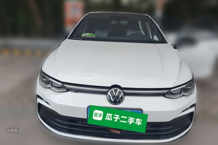 Volkswagen Golf 2022 car image #3